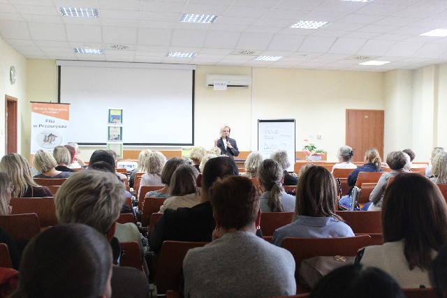WSPARCIE W KRYZYSACH PSYCHICZNYCH
